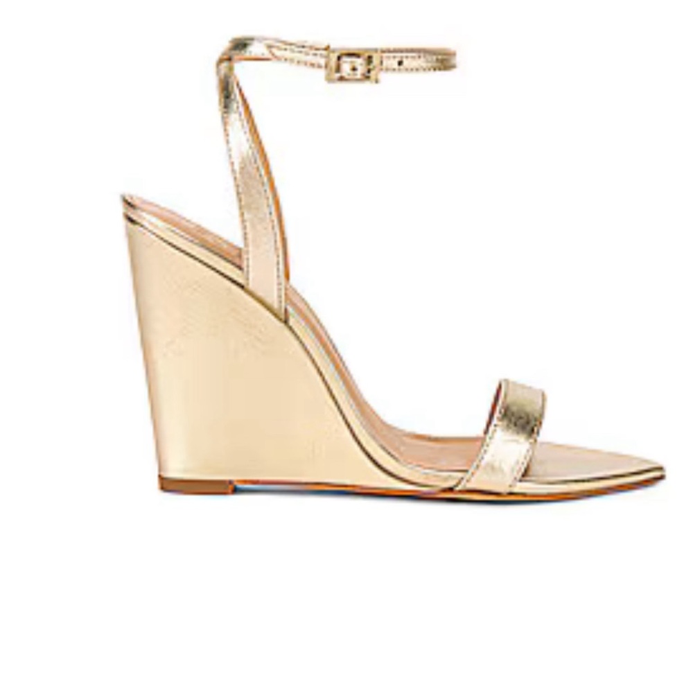 Raquel Wedge in Platina
Schutz
Color:Platina